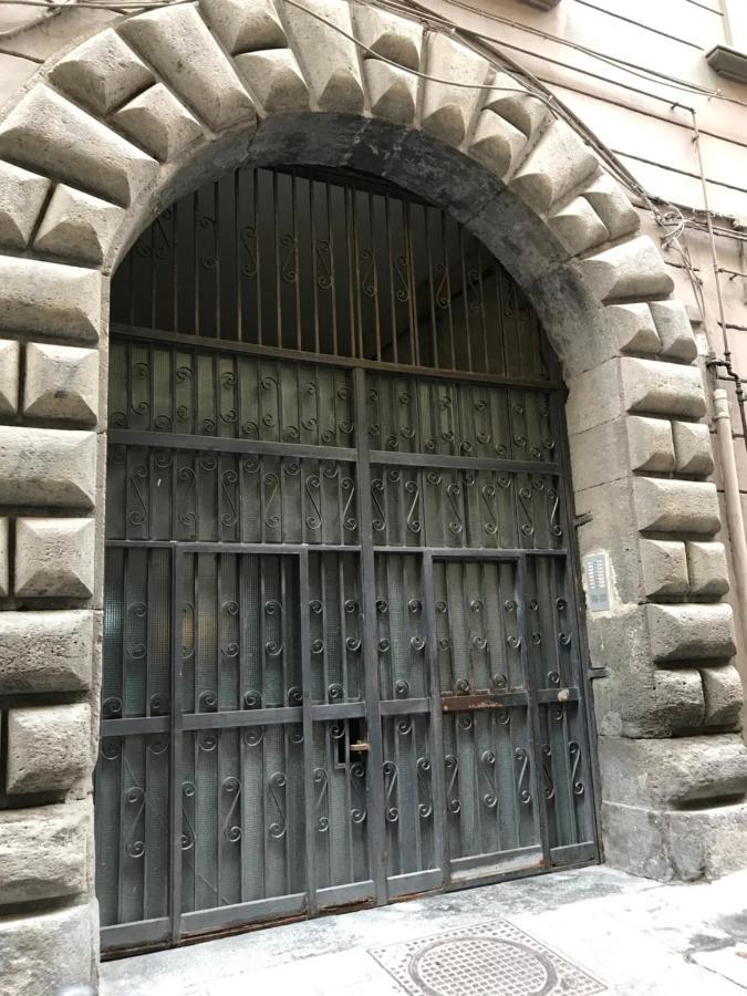 Agora Singola Con Bagno Privato Adiacente Bed and Breakfast Napoli Eksteriør billede